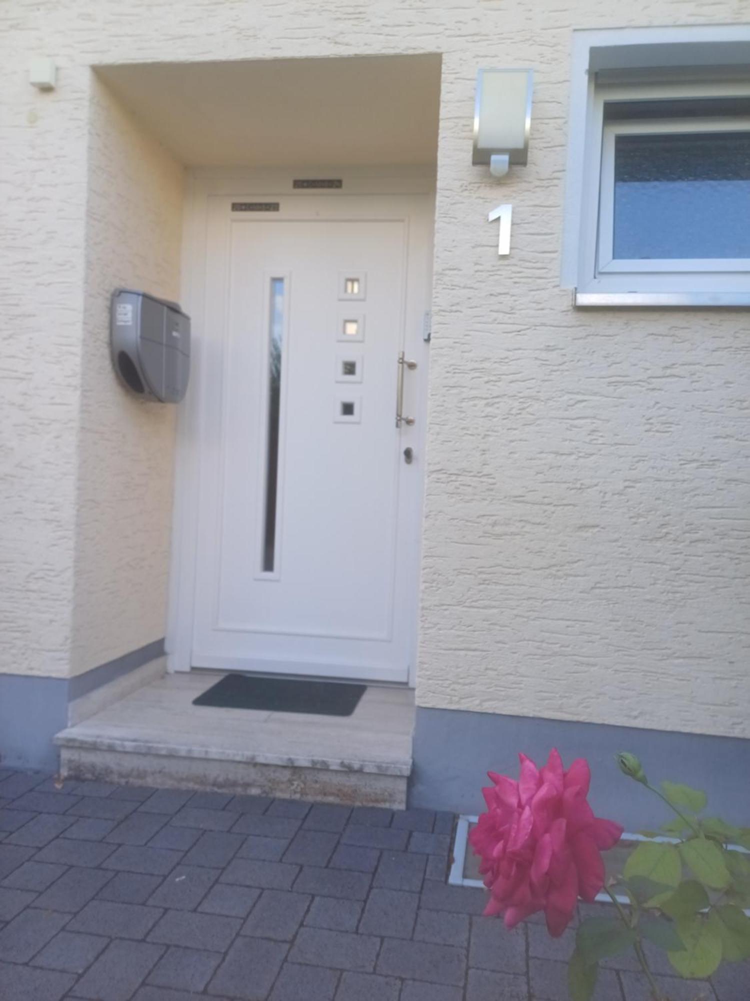 B&B Koeln Zuendorf מראה חיצוני תמונה