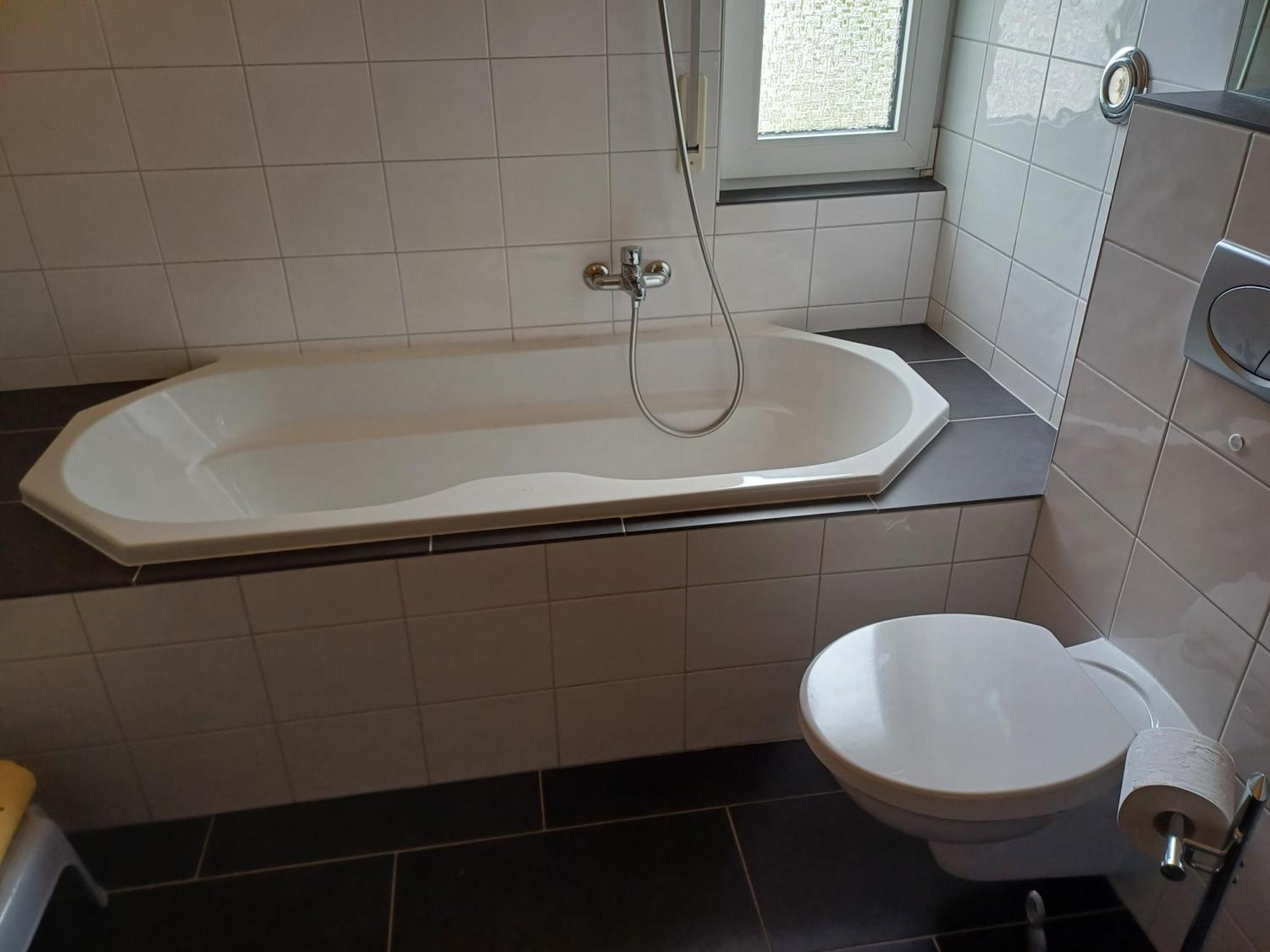 B&B Koeln Zuendorf מראה חיצוני תמונה